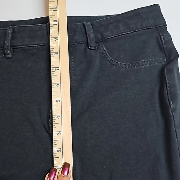 American Eagle Hi Rise Jegging Black Sz 14 Short - Picture 10 of 12